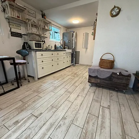Holiday home Waldzauber Schenkendobern